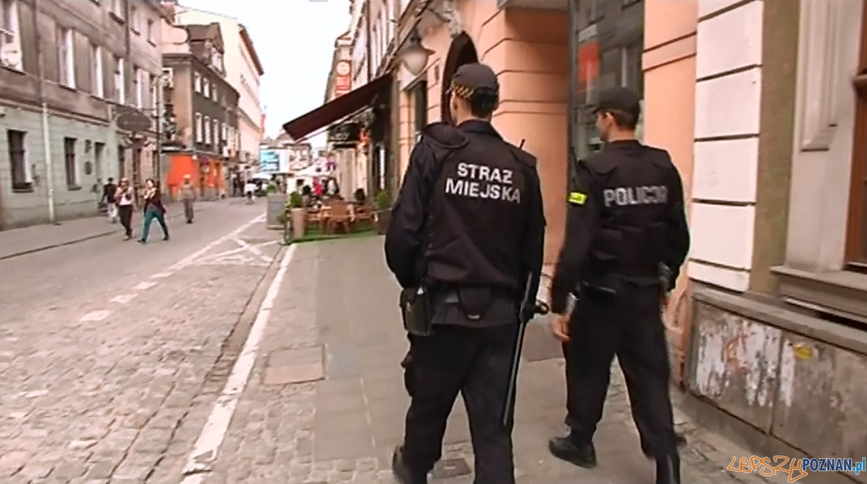 Wspólny patrol Policji i Straży Miejskiej  Foto: Straż Miejska Poznania