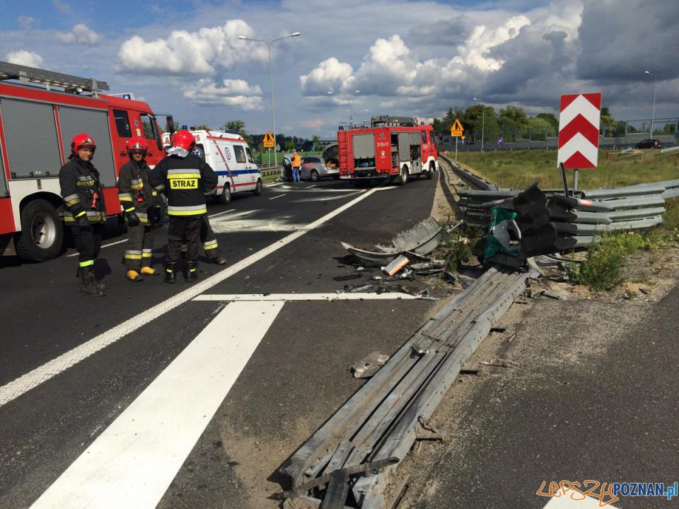 Wypadki na drogach  Foto: PSP w Poznaniu JRG-4