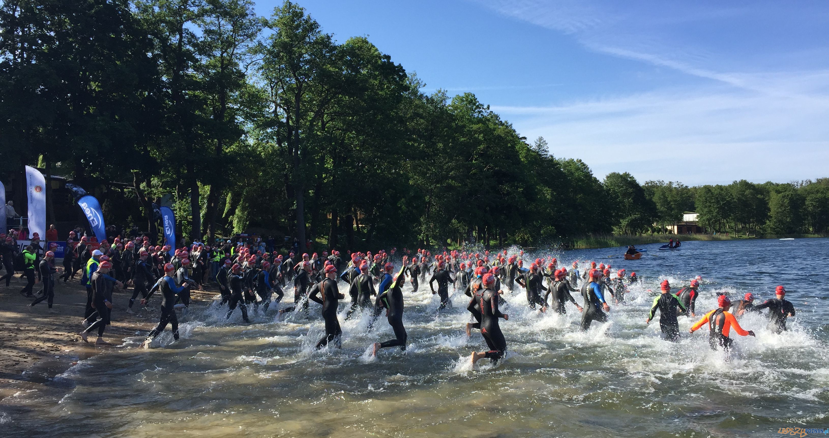 Triathlon w Sierakowie 2015  Foto: Endu Sport