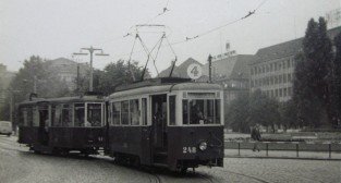 Tramwaj - pl Wolnosci 1960-61  Foto: internet
