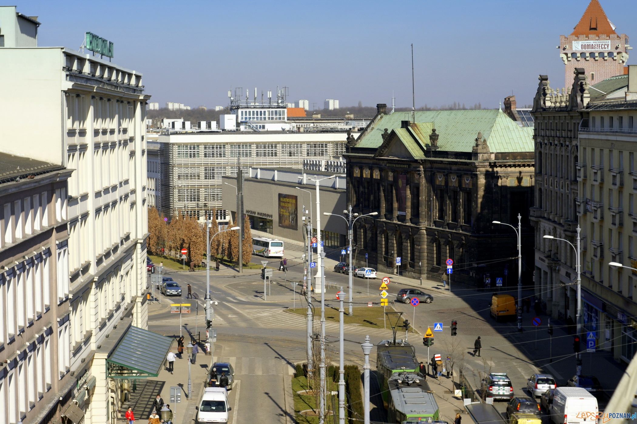 Aleje Marcinkowskiego, widok z Galerii MM  Foto: Stiopa/wikipedia