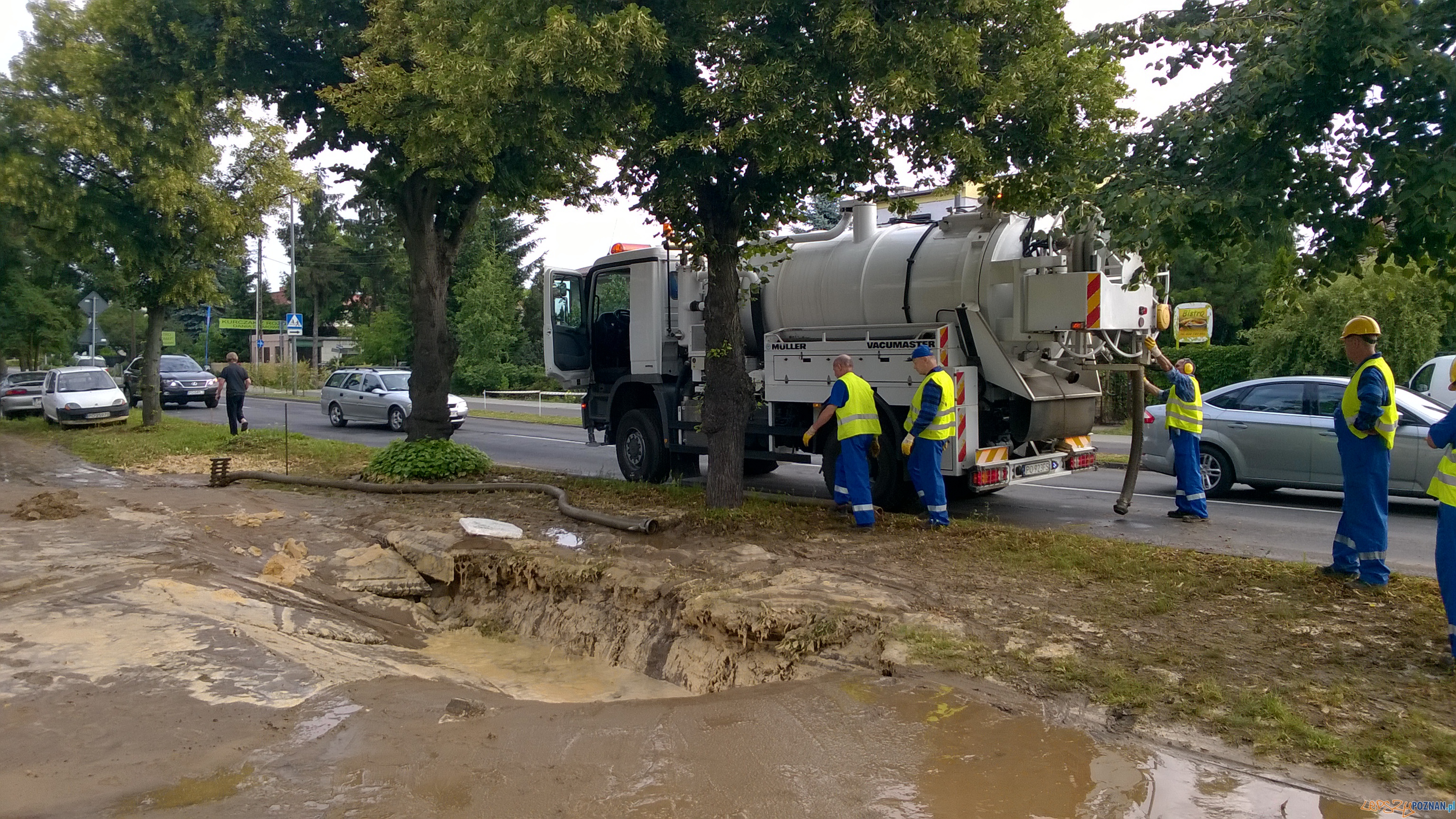 Awaria wodociągowa na Strzeszynie  Foto: Aquanet