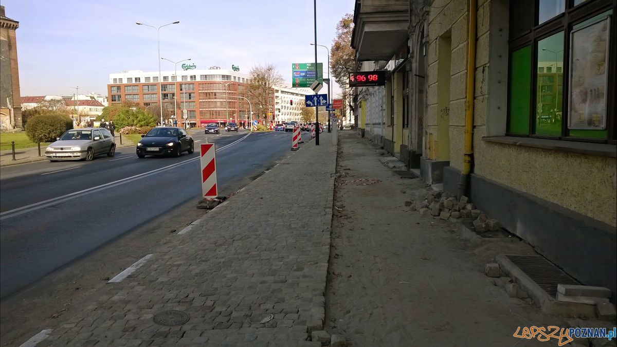 Chodnik na Garbarach  Foto: Rada Osiedla Stare Miasto 