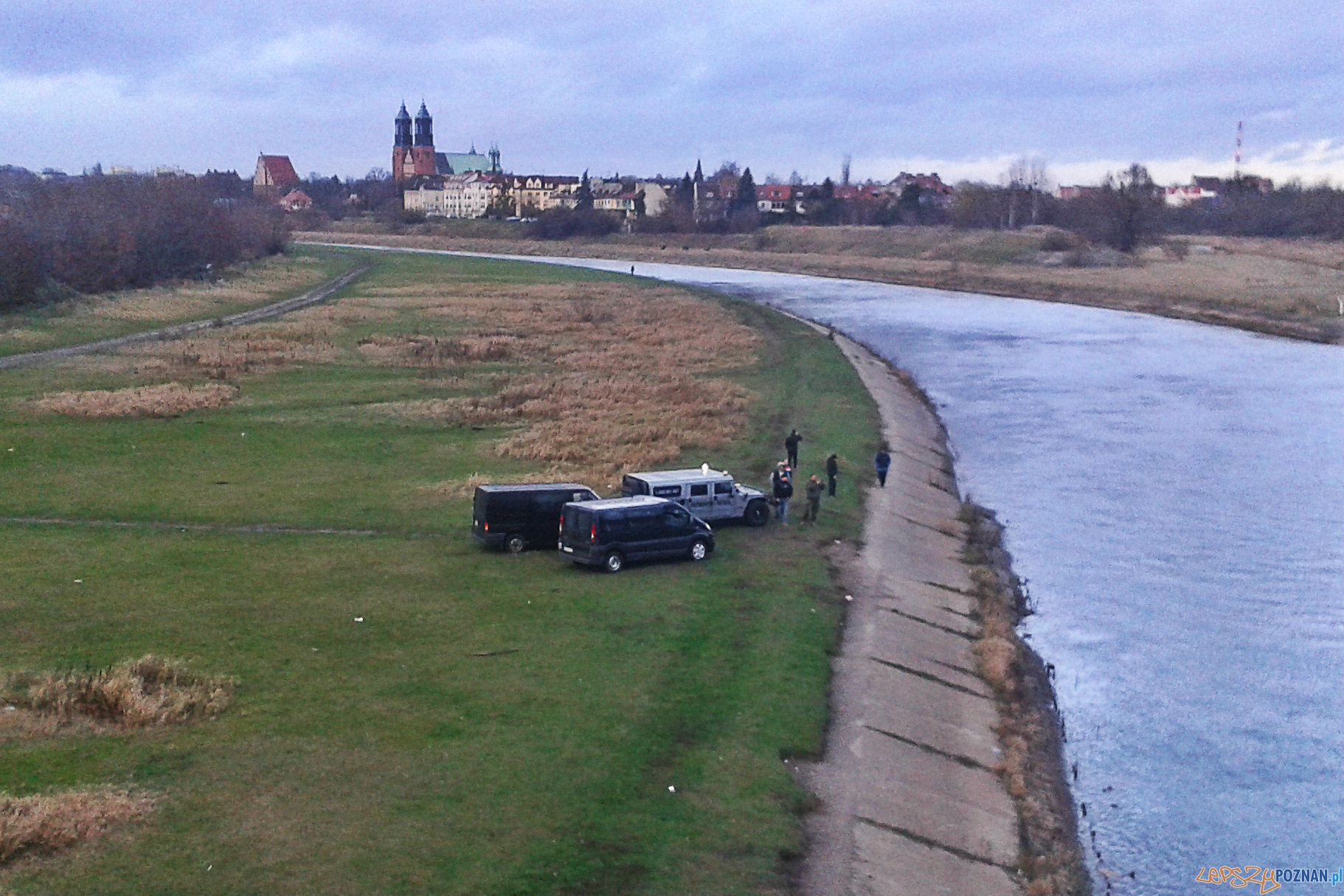 Poszukiwania Ewy Tylman - 30.11.2015  Foto: lepszyPOZNAN.pl / gsm