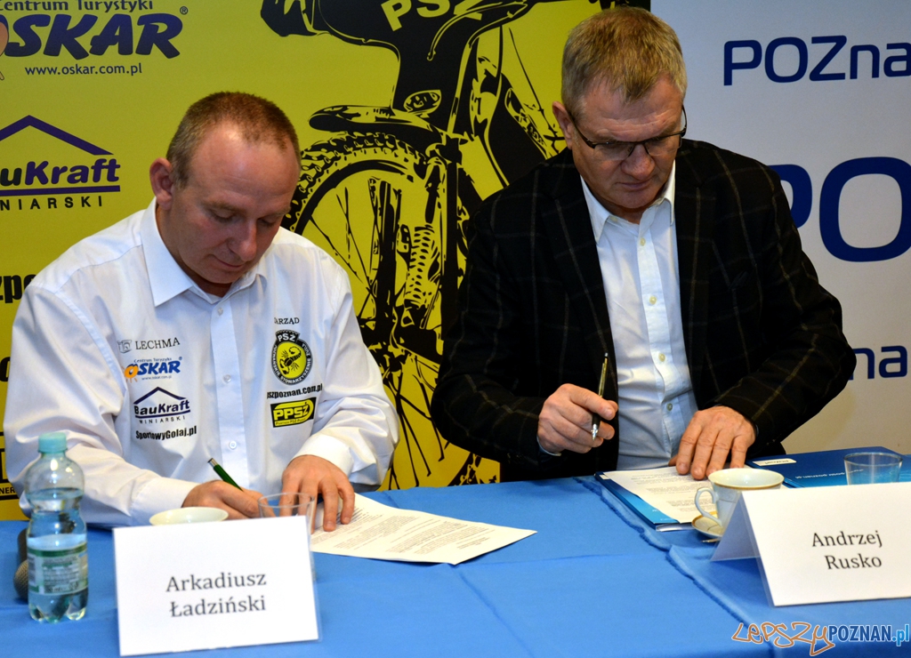 Podpisanie porozumienia pomiędzy POSiR-em oraz drużyną WTS Wrocław  Foto: UMP / poznan.pl