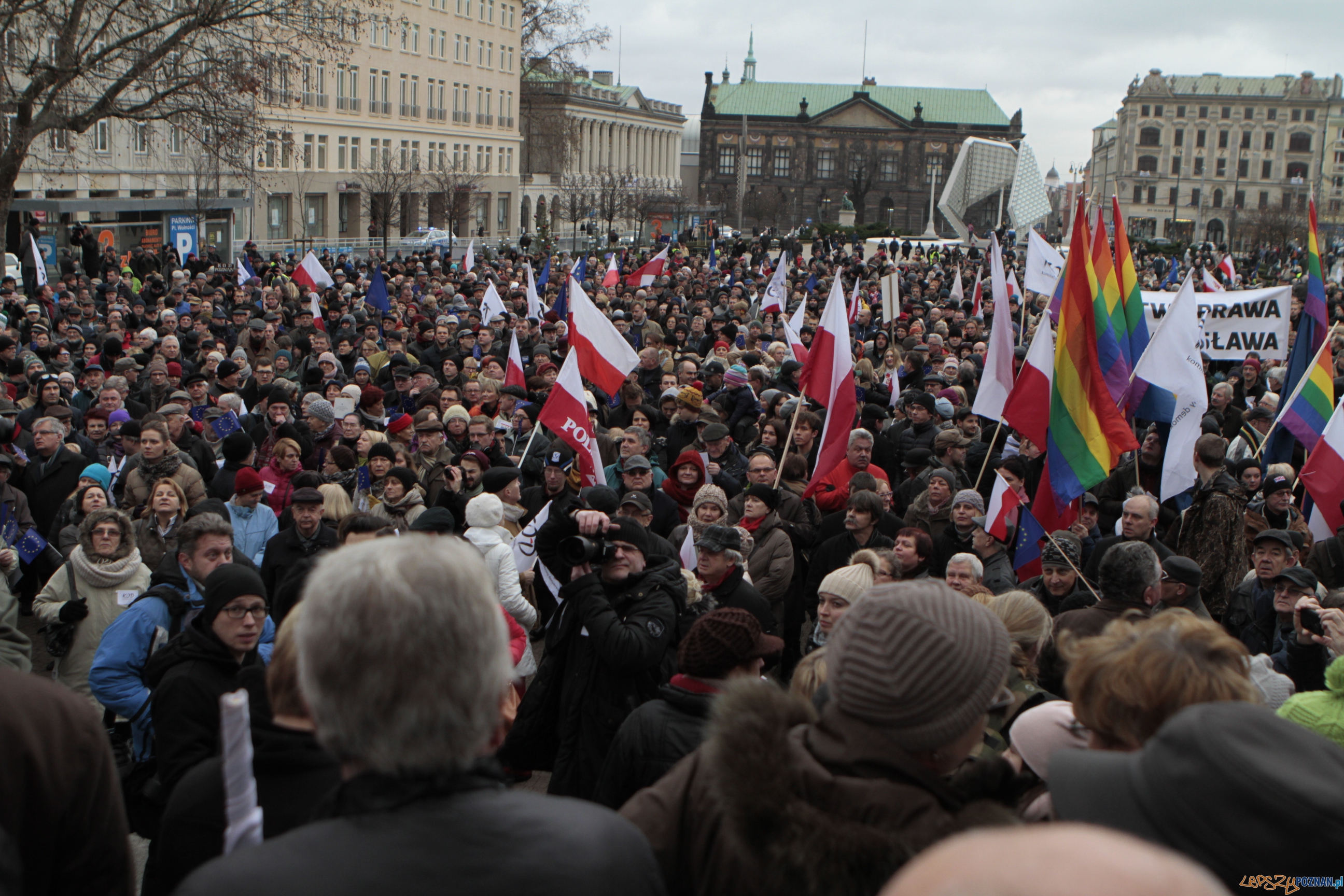 Manifestacja w obronie demokracji i Konstytucji RP  Foto: LepszyPOZNAN.pl / Pawel Rychter