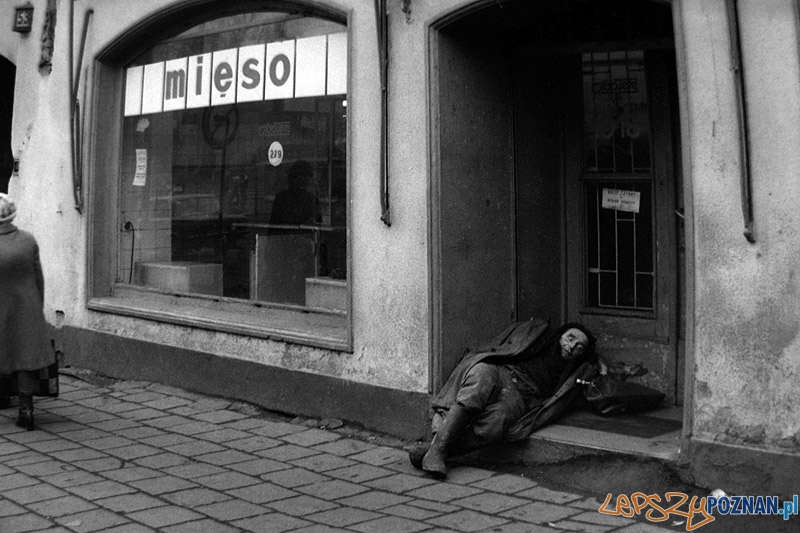 Mariusz Stachowiak, zdjęcie z wystawy Fotografia jak kromka chleba - Poznań, Warszawa 2010 r.  Foto: Fundacja Instytut Fotografii proFotografia