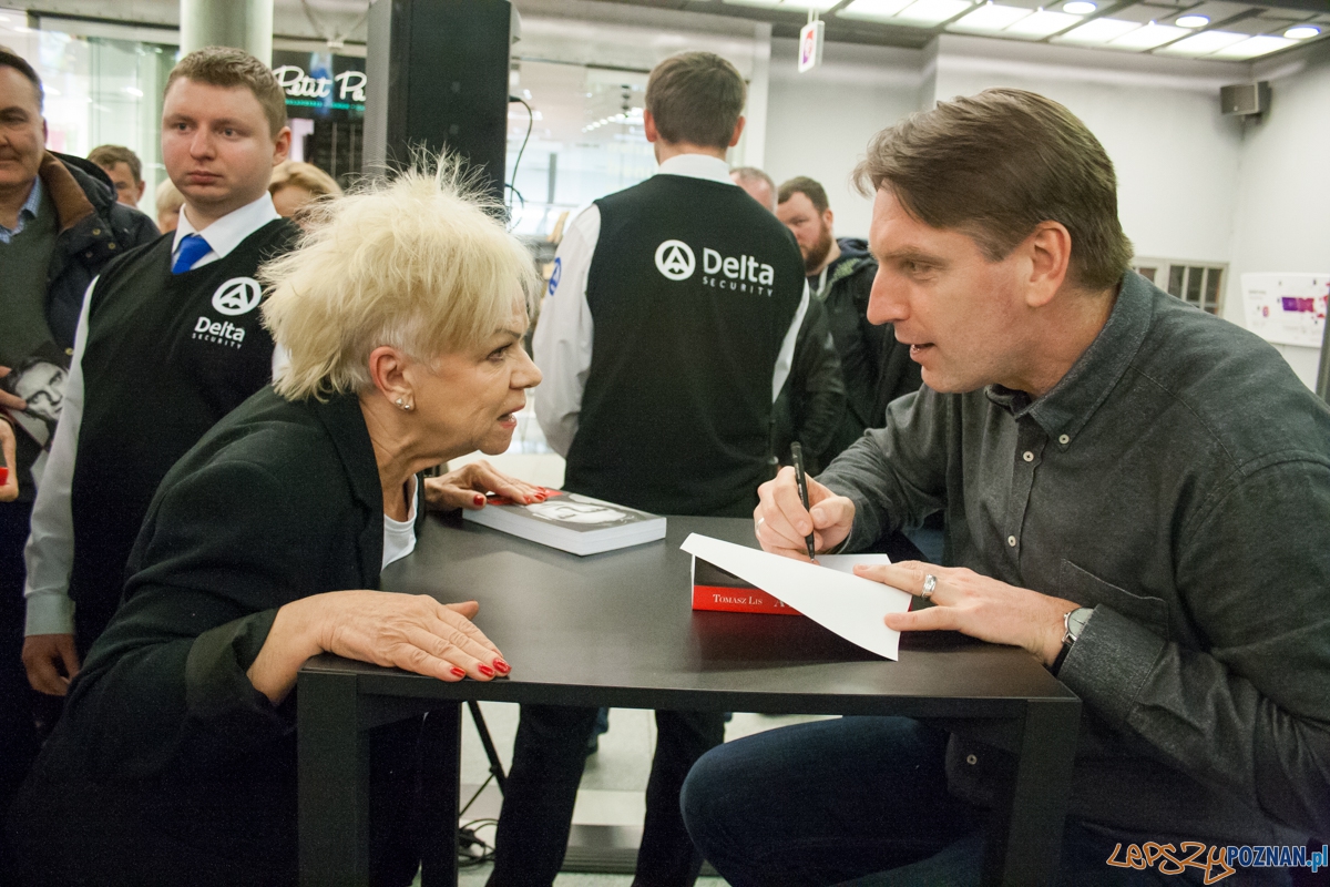 Tomasz Lis w empiku (15.03.2016)  Foto: © lepszyPOZNAN.pl / Karolina Kiraga