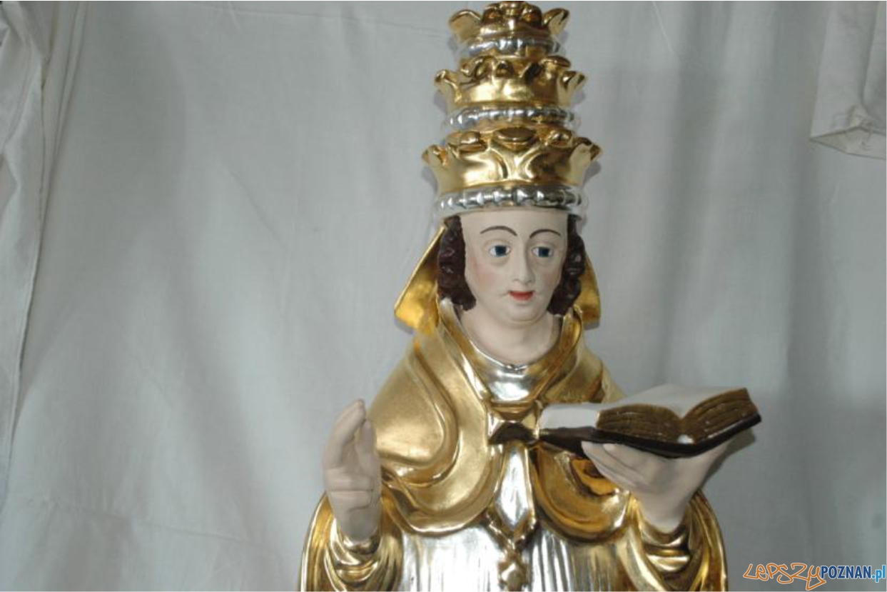Barokowa rzeźba papieża podczas konserwacji  Foto: 
