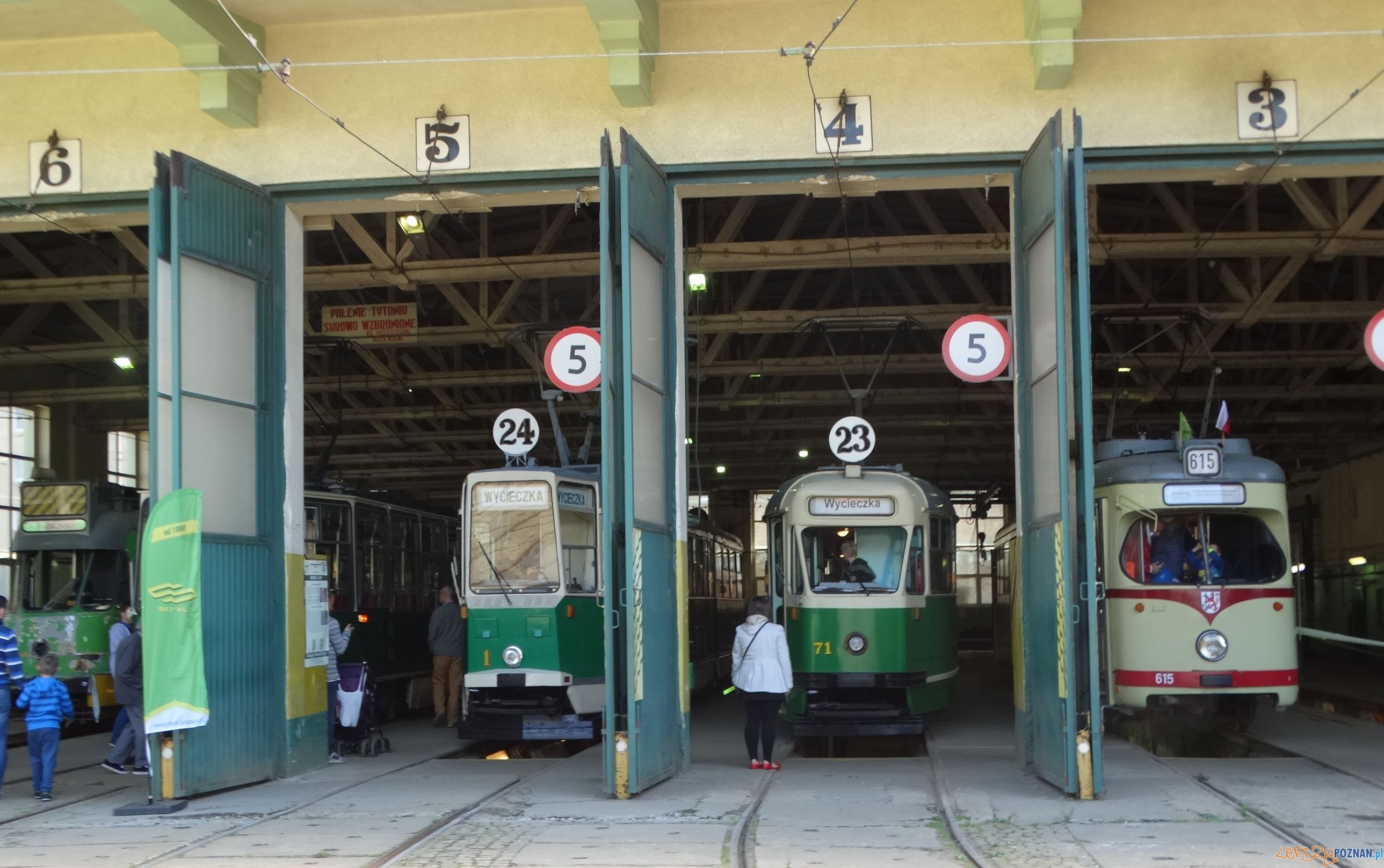 Tramwaje - zajezdnia na Madalinie  Foto: KMPS