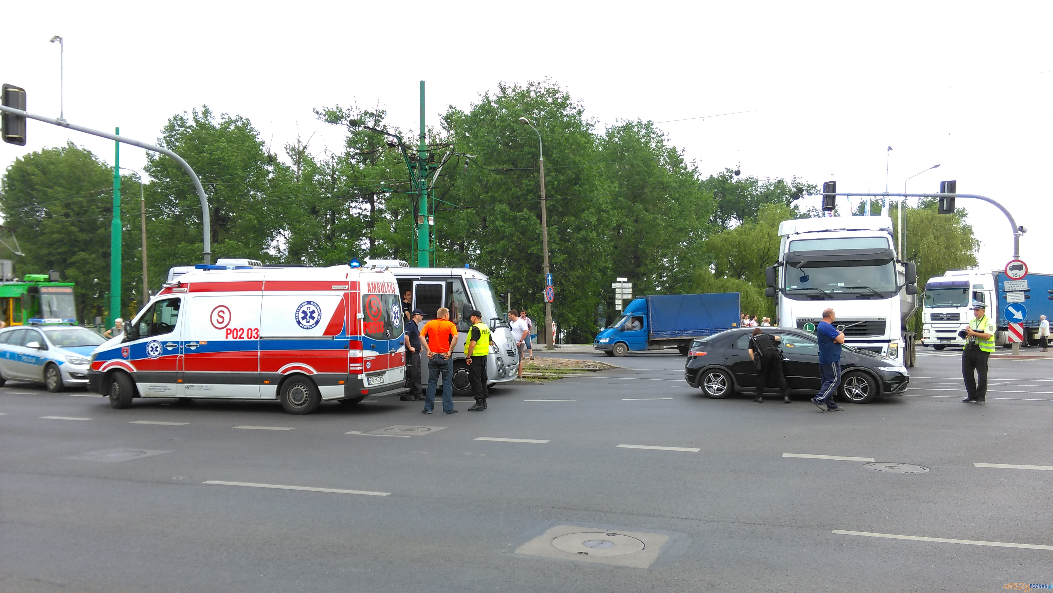 WypWypadek na Jana Pawła II  Foto: lepszyPOZNAN / TD