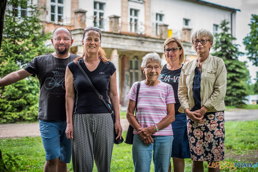 Wizyta starszej pani w Murowanej Goslinie (2)  Foto: © Kamil Grzebyta / UMIG Murowana Goślina