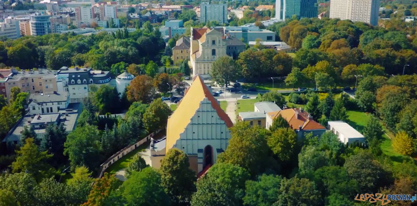 Wzgórze Św. Wojciecha z lotu ptaka  Foto: kadr z filmu / TRAKT