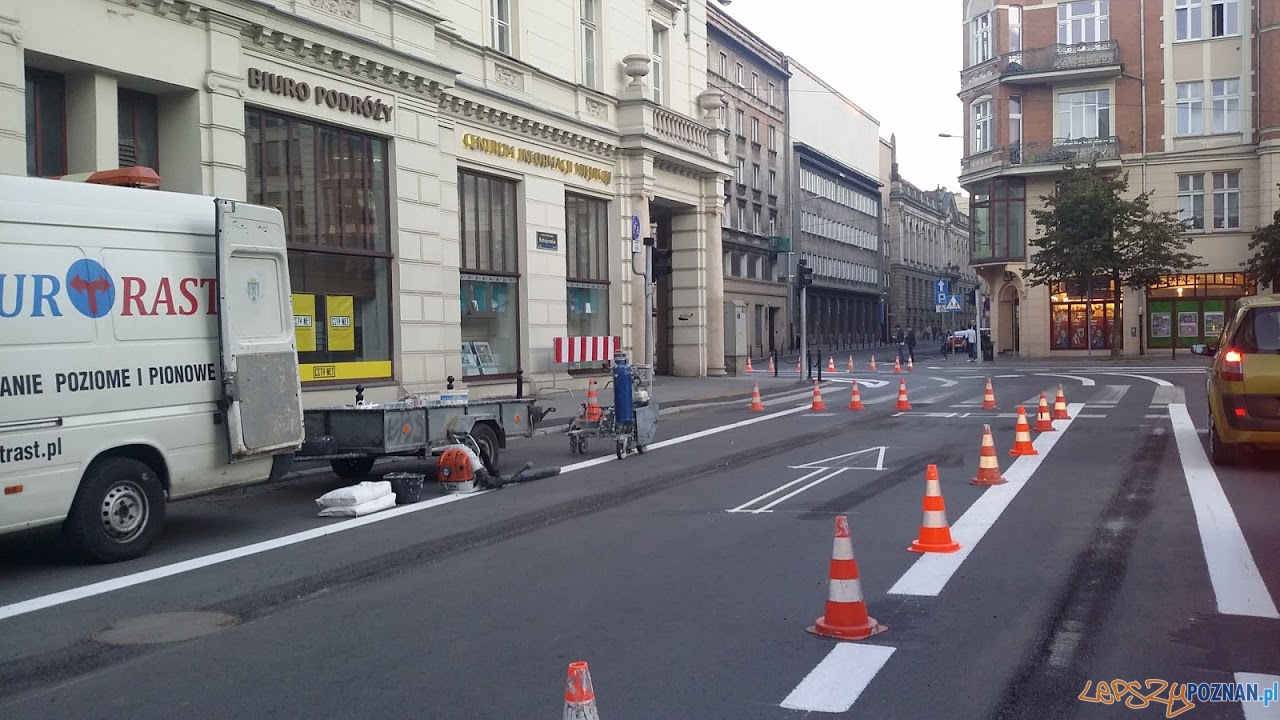 Bałagan komunikacyjny w centrum  Foto: twitter @UberPoznan