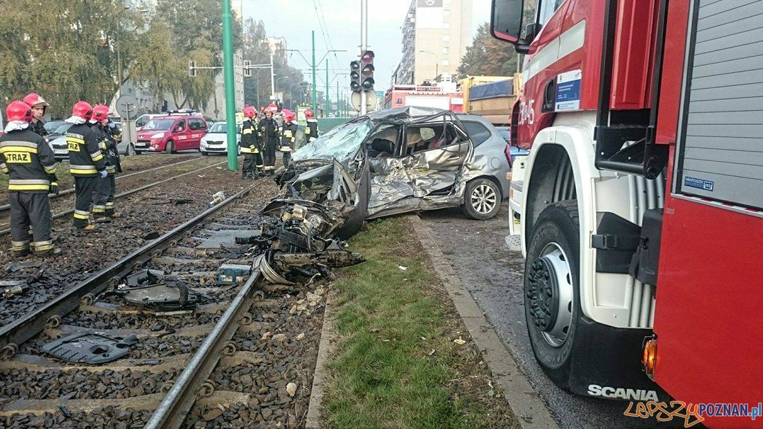 Poważny wypadek na Hetmańskiej  Foto: Spotted: MPK Poznań / Andrzej