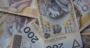 banknoty  Foto: sxc / Marcin Krawczyk