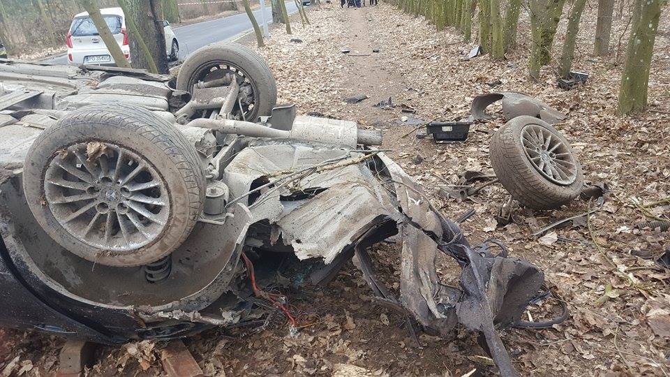 Wypadek na drodze do Sowińska  Foto: Heavy Rescue  SGRT OSP Mosina