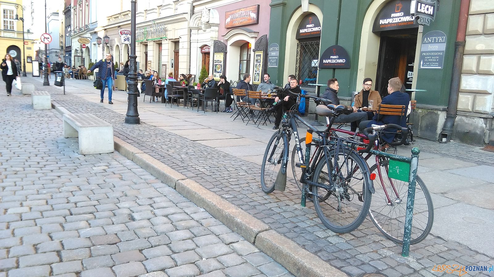 Pierwsze ogródki na Starym Rynku  Foto: TD