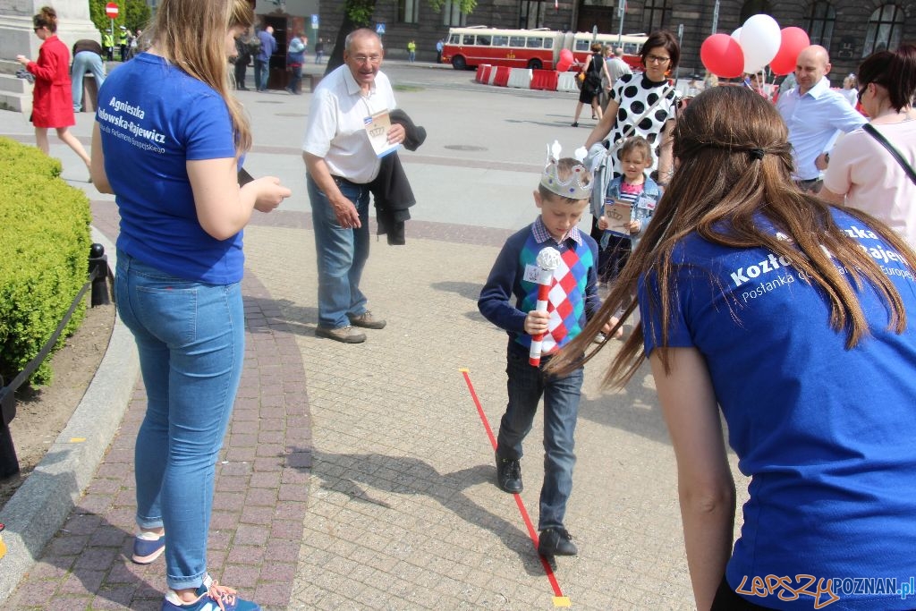 Trzeciomajowy Plac Zabaw  Foto: Biuro Poselskie A. Kozłowskiej Rajewicz