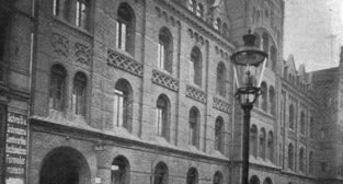 Szpital na ulicy Szkolnej - pocz XX w  Foto: Muzeum Historii Miasta Poznania 