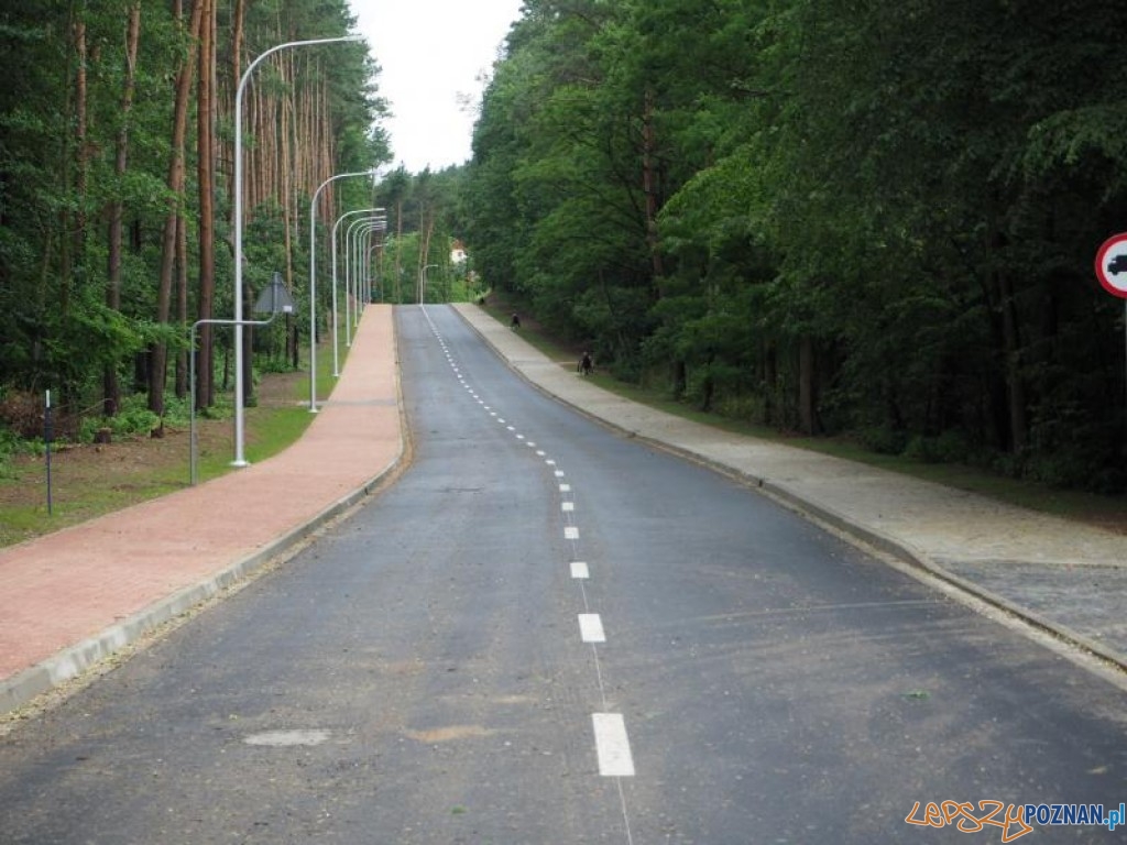 Nowa droga między Kicinem a Czerwonakiem  Foto: Gmina Czerwonak