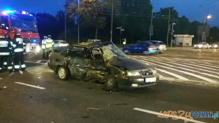 Poważny wypadek na ul. Królowej Jadwigi  Foto: twitter / Rafał
