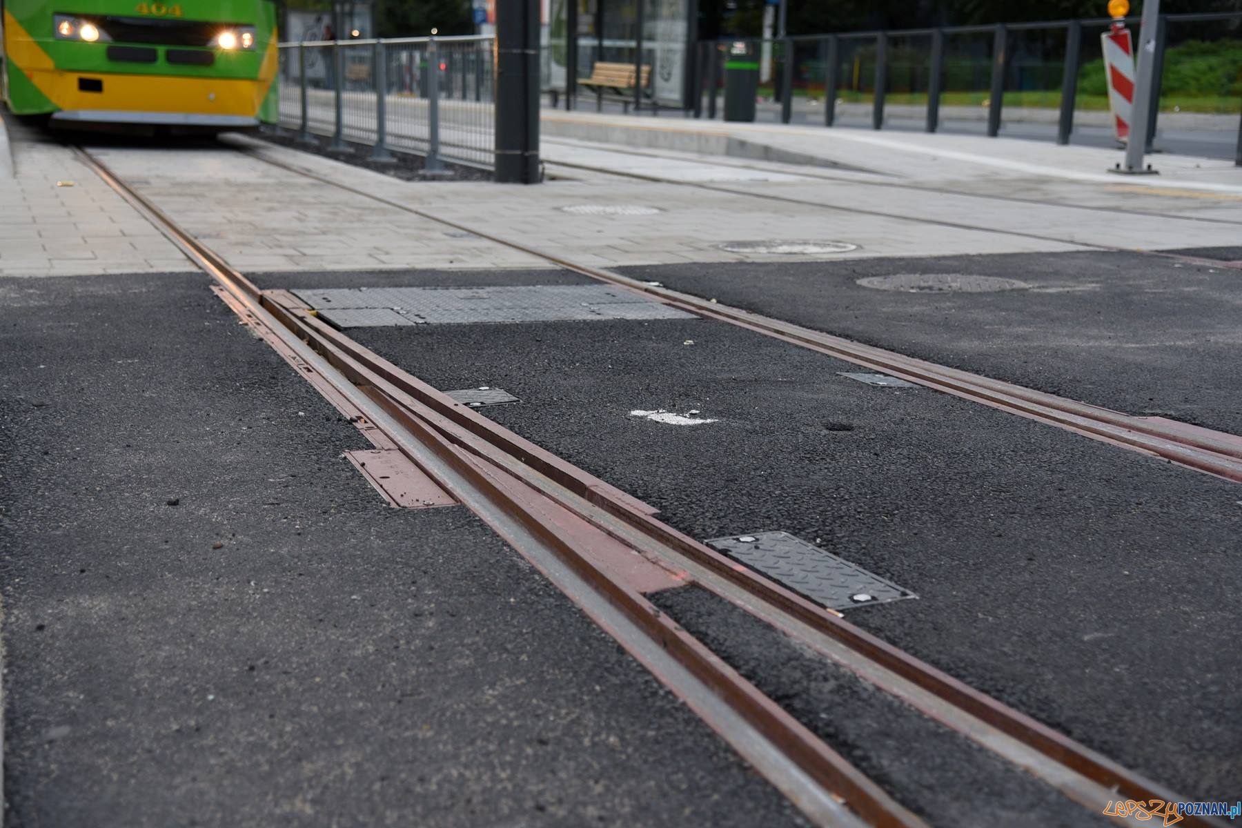Wyremontowana trasa tramwajowa na Królowej Jadwigi  - zwrotnica  Foto: UMP 