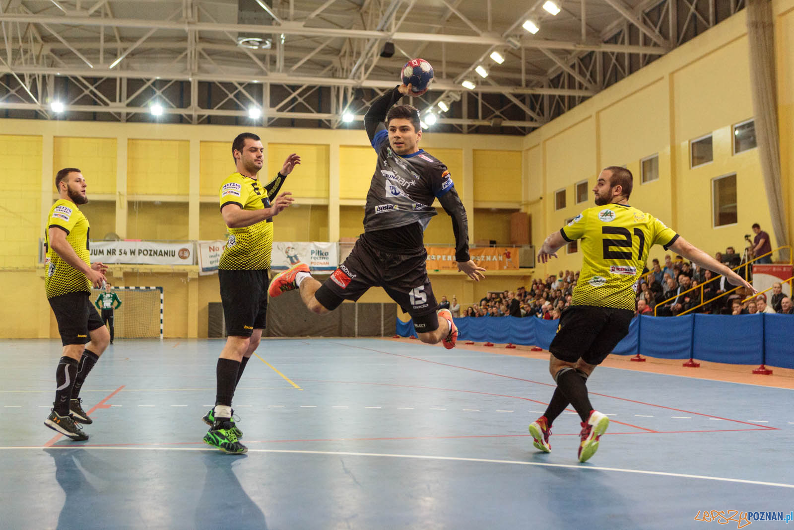 WKS Grunwald Poznań - MKS Nielba Wągrowiec 22:23 (9:7) - Pozna  Foto: LepszyPOZNAN.pl / Paweł Rychter