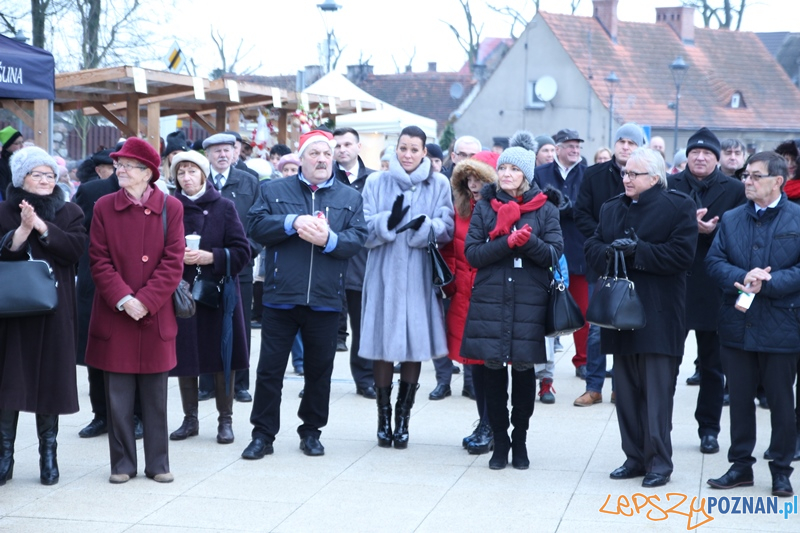 Plac Powstańców Wielkopolskich w Murowanej Goślinie został uroczyście otwarty po gruntowym remoncie  Foto: 