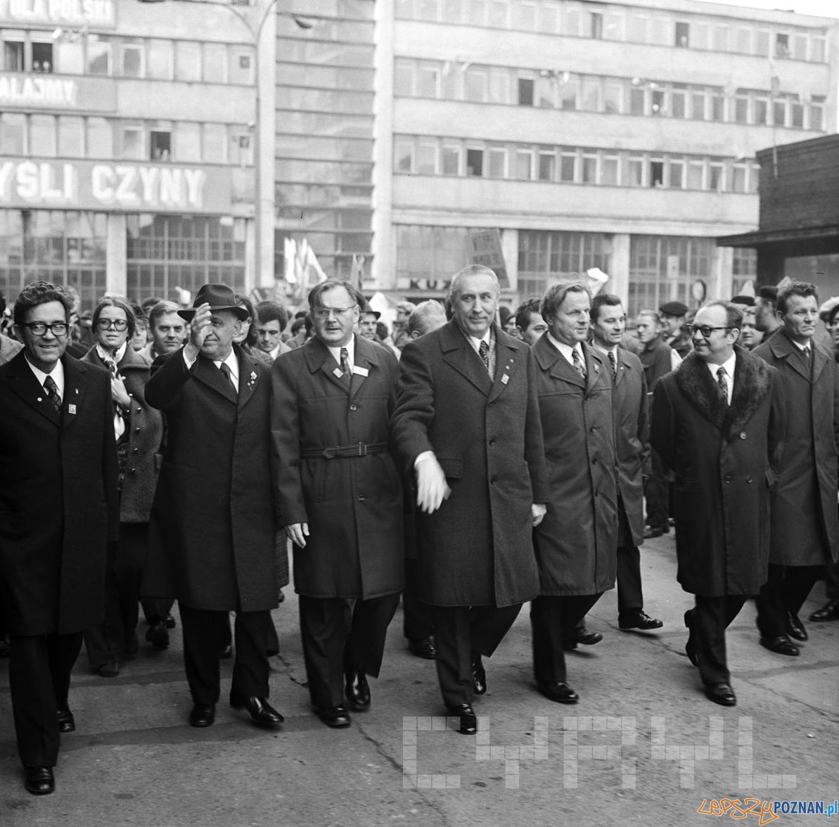Edward Gierek i przywódca Bułgarii Ziwkow zwiedzają Zakłady Cegielskiego 14.11.1973  Foto: Stanisław Wiktor / Cyryl