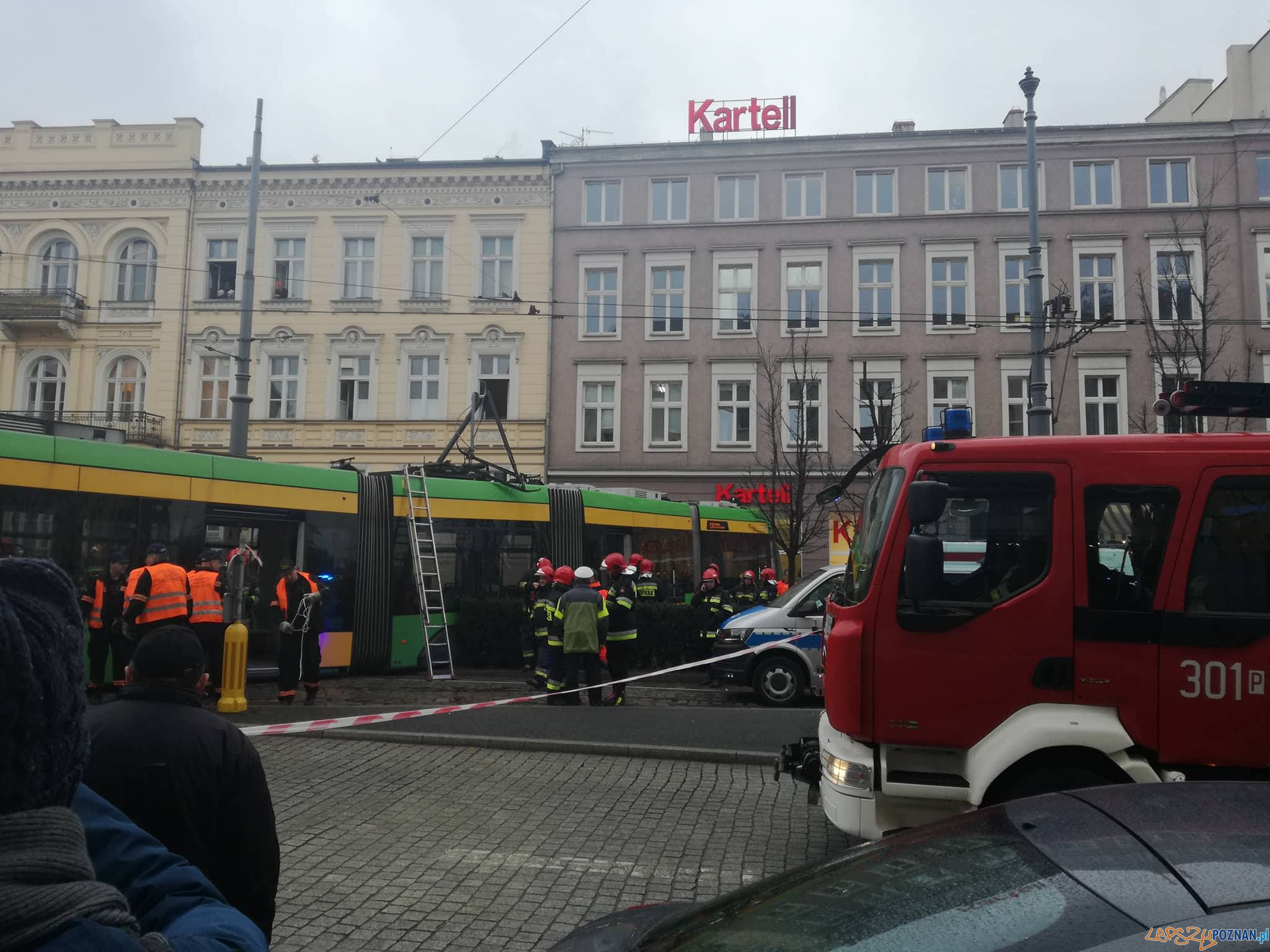 WYpadek na Marcinkowskiego  Foto: news@lepszypoznan.pl