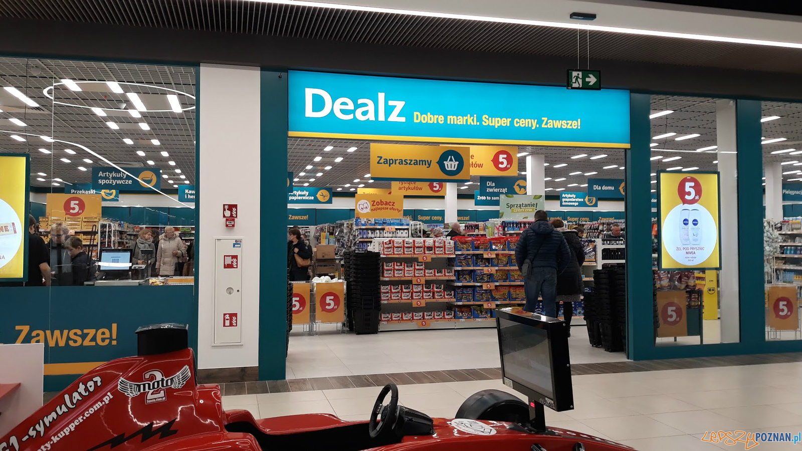 Sklep Dealz w ETC  Foto: lepszyPOZNAN.pl / gsm