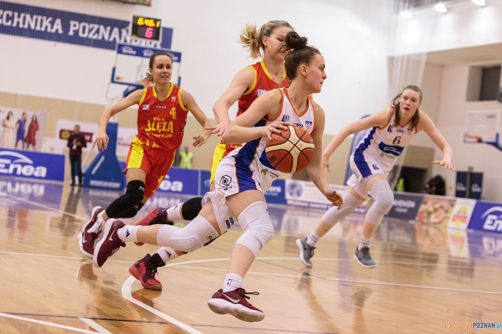 ENEA AZS Poznań - KS Ślęża Wrocław 68:81 - Poznań 03.03.20  Foto: LepszyPOZNAN.pl / Paweł Rychter