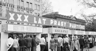 Plac Wolnosci - 30 lat Gazeta Poznanska  Foto: Stanisław Wiktor / Cyryl