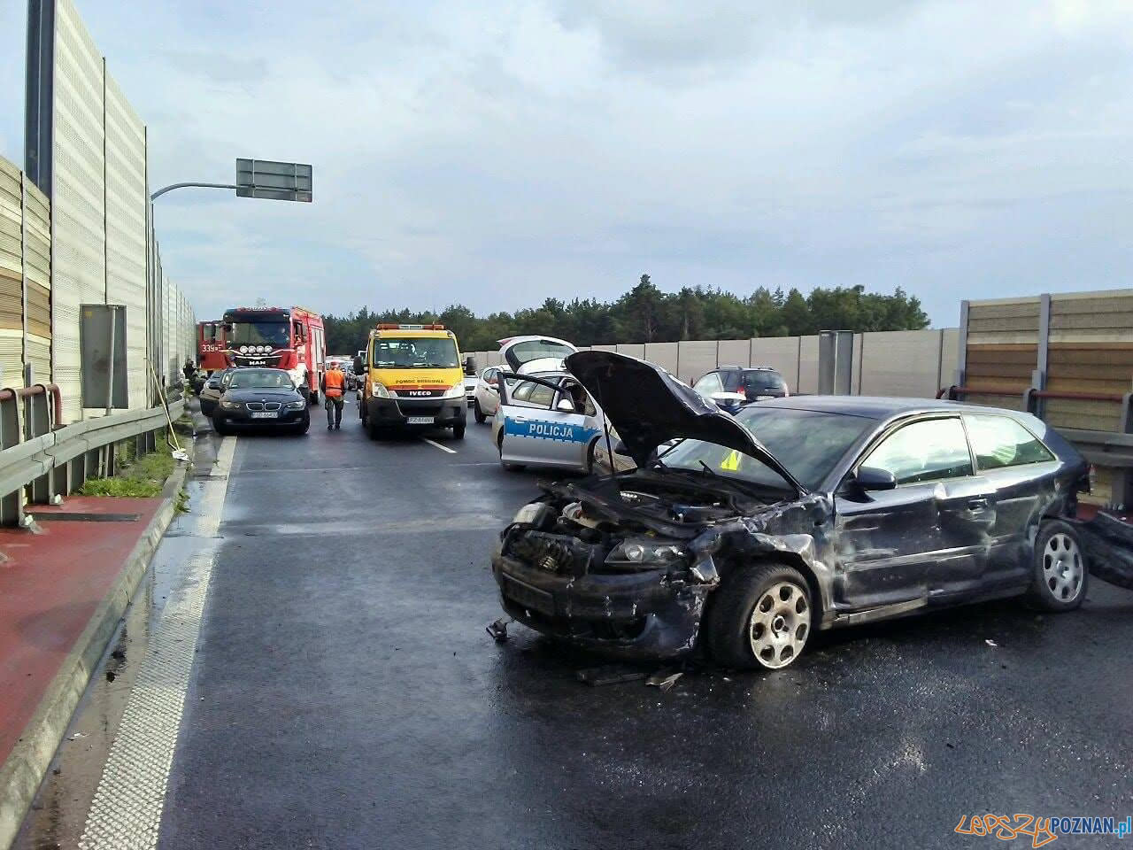Wypadek na trasie S11  Foto: Pomoc Drogowa Car Center
