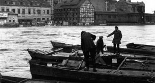 Warta - 1924 - widok na Podwórze Barlebena  Foto: R.S. Ulatowski / MKZ