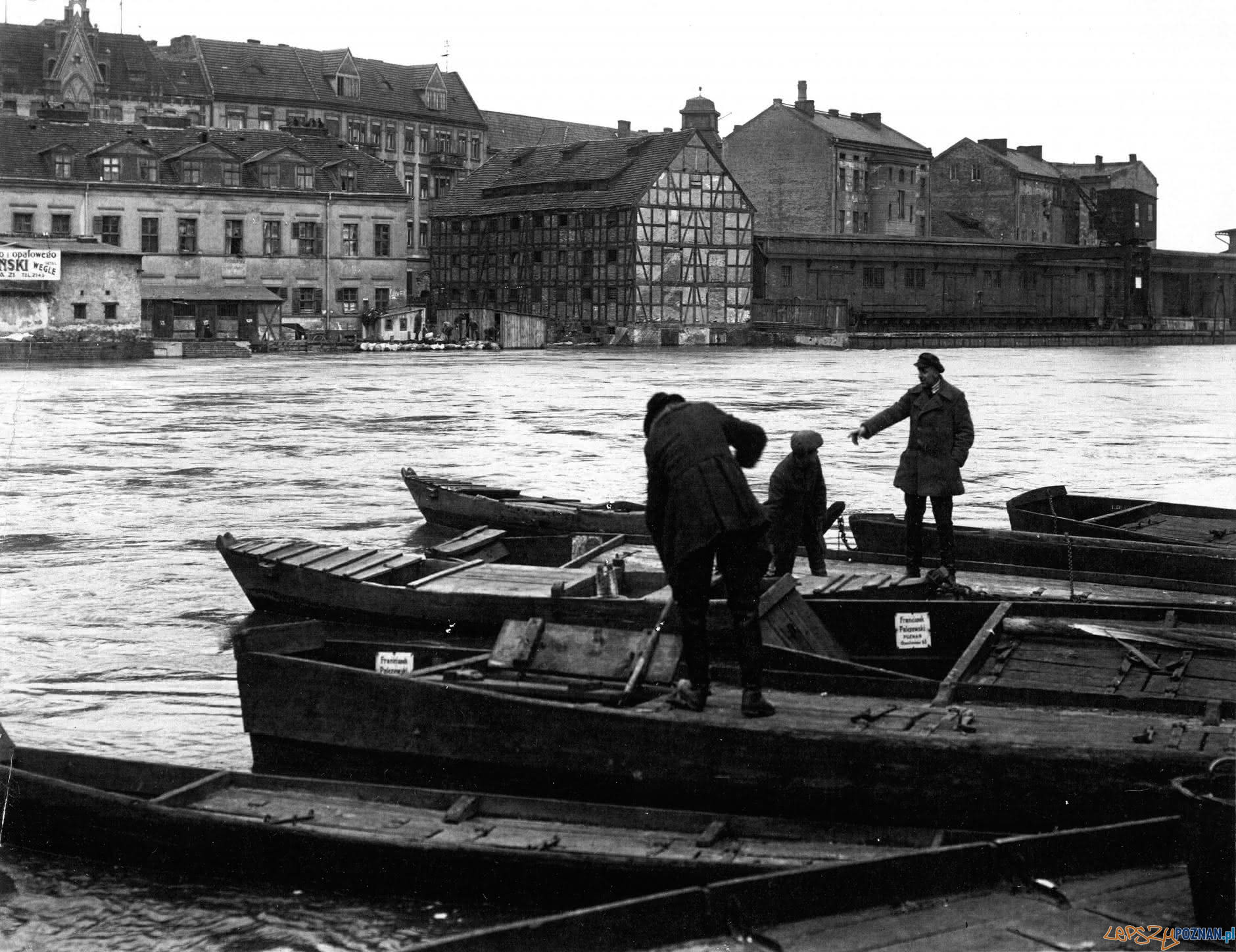 Warta - 1924 - widok na Podwórze Barlebena  Foto: R.S. Ulatowski / MKZ