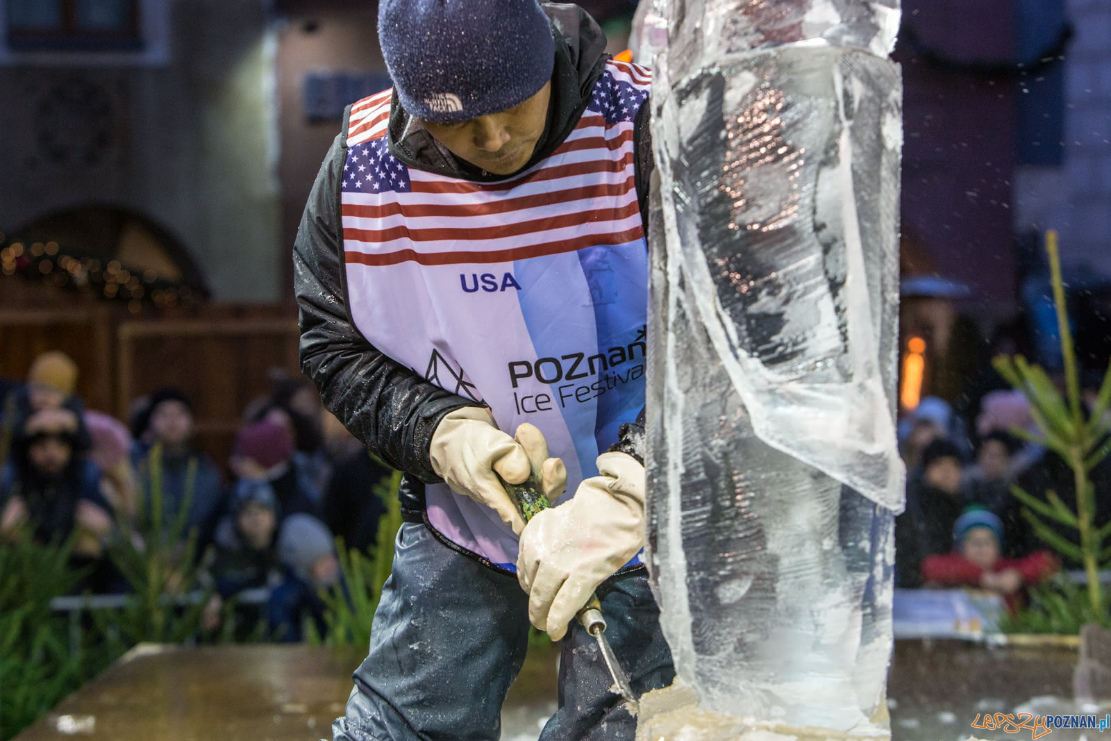 Poznan Ice Festival 2018 - Speed Ice Carving - Poznań 08.12.201  Foto: LepszyPOZNAN.pl / Paweł Rychter