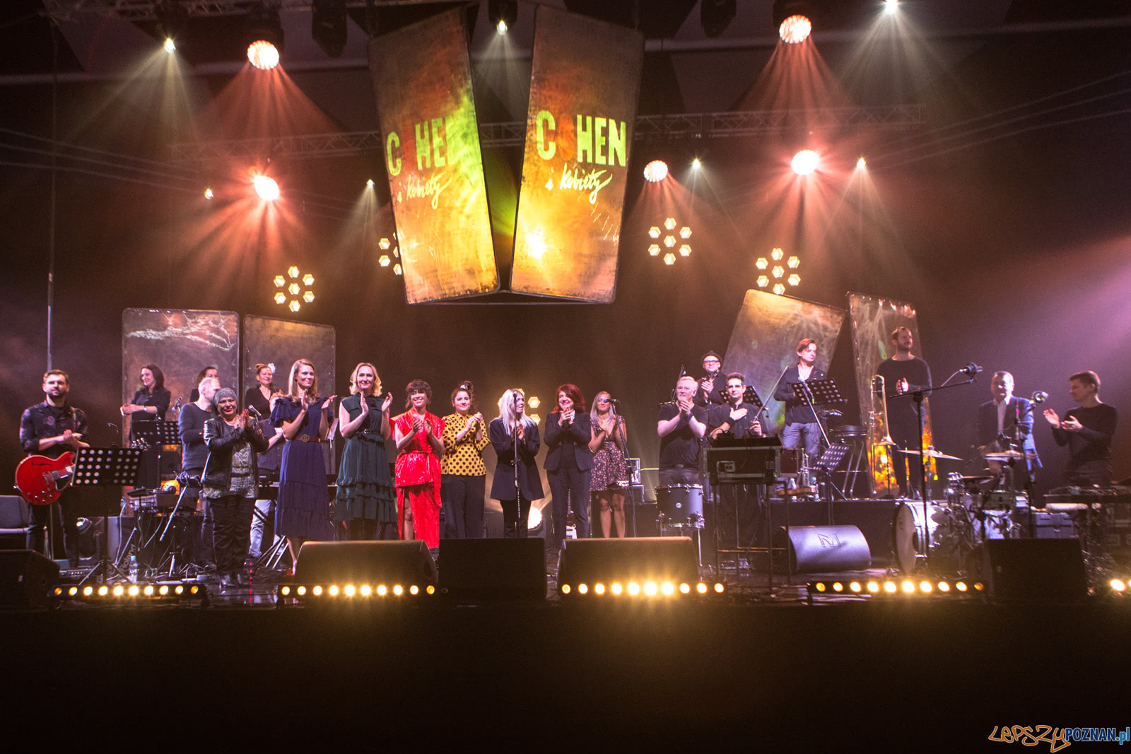 Cohen i kobiety w Sali Ziemi - Poznań 15.12.2018 r.  Foto: LepszyPOZNAN.pl / Paweł Rychter