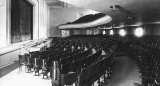 Kino Słońce 1929-31 - Plac Wolności  Foto: Narodowe Archiwum Cyfrowe / NAC /domena publiczna