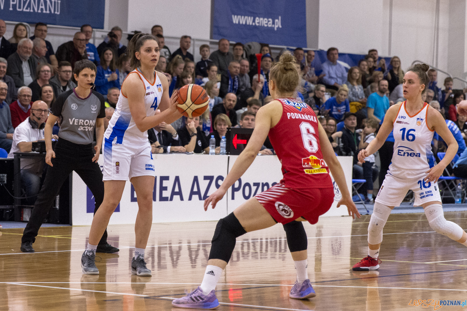 Enea AZS Poznań – TS Ostrovia Ostrów Wlkp. 69:68 - Poznań 2  Foto: LepszyPOZNAN.pl / Paweł Rychter