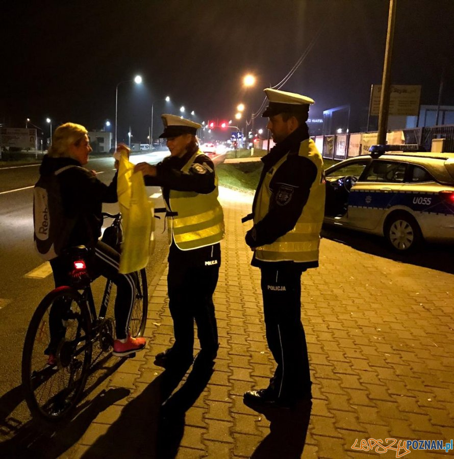 Bezpiecznie na drodze  Foto: materiały prasowe / KMP