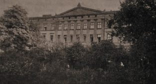 Hotel Bazar przed budową Muzeum Narodowego  Foto: Poznańskie Wspominki, Poznan 1967