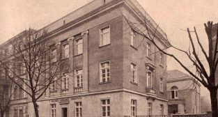 Slowackiego miejski osrodek zdrowia  Foto: Ksiaga Pamiątkowa Miasta Poznania - rok 1929