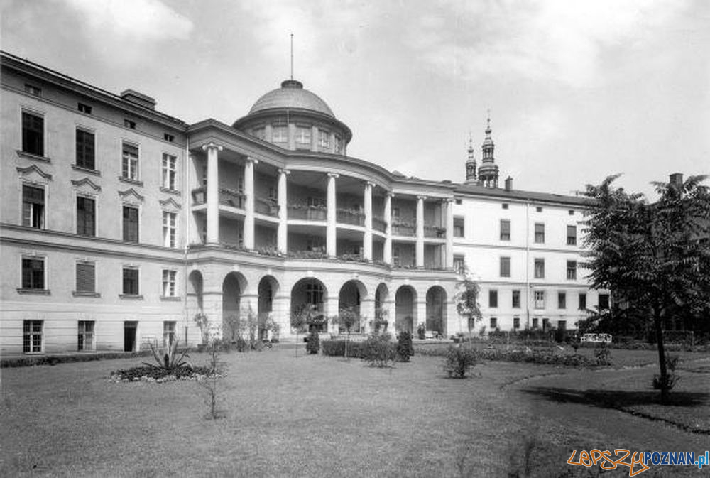 Szpital Przemienienia Pańskiego, lata międzywojenne XX w  Foto: Archiwum Szpitala 