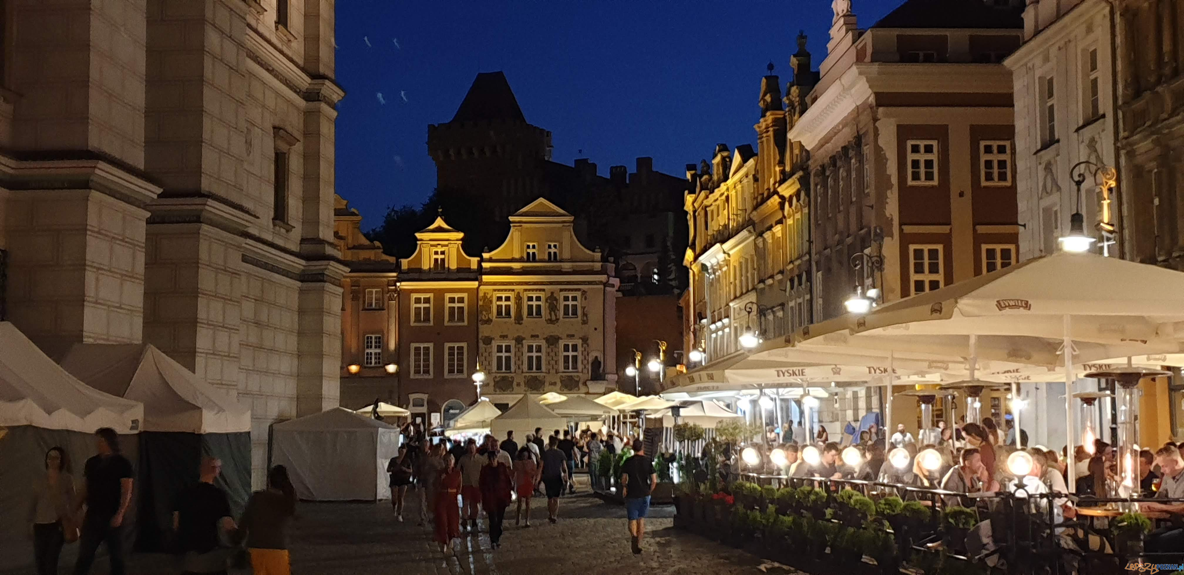 Stary Rynek - ogródki  Foto: lepszyPOZNAN - S9+