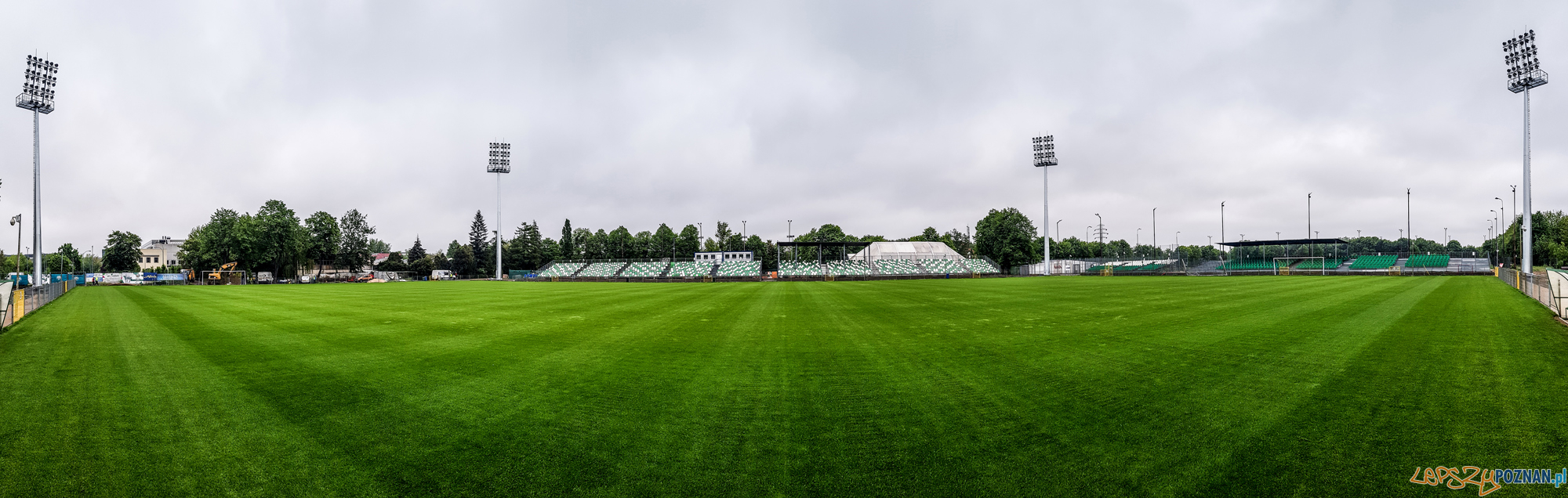 Jupitery na stadionie Warty Poznań  Foto: Piotr Leśniowski / Warta Poznań