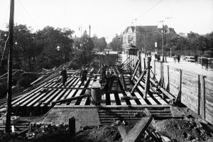 Kaponiera przebudowa Fabryka Budowy Mostów z Warszawy Pelcowizna 1924  Foto: J.Plucinski NAC / IKC - domena publiczna