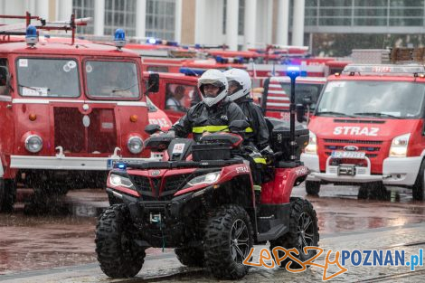 III Zlot Czerwonych Samochodów  Foto: lepszyPOZNAN.pl/Piotr Rychter