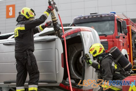 III Zlot Czerwonych Samochodów  Foto: lepszyPOZNAN.pl/Piotr Rychter